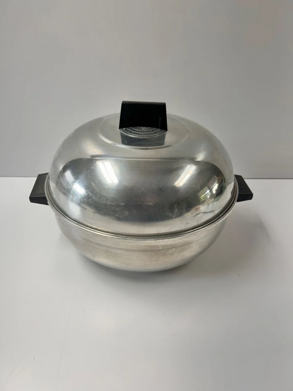 Vintage West Bend Aluminum Serving Oven Bun Warmer 3 Pieces Basket Silver